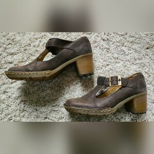 Dr. Martens, Vintage, Mary Jane a classic shoe style